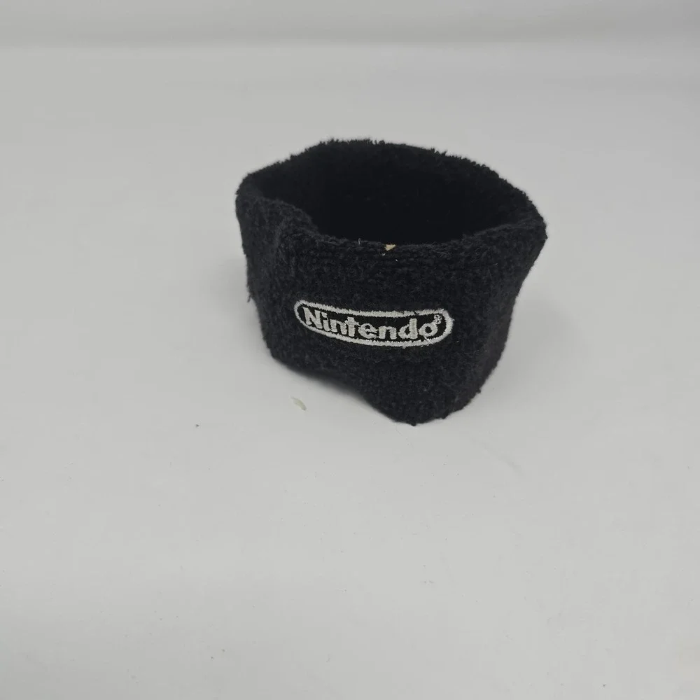 2004‎ Nintendo Wristband 